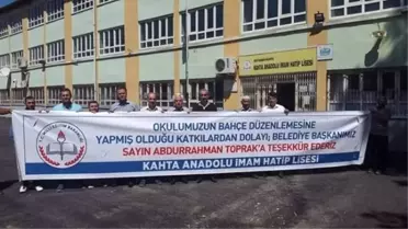 Okul İdarecilerinden Toprak'a Pankartlı Teşekkür