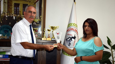 İncirliova Belediyesi Temizlik Sloganı Yarışmasında Birinci Ödülüne Kavuştu