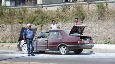 Seyir Halindeyken Yanan Otomobil Hasar Gördü