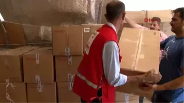 Türk Kızılayı'ndan Türkmen Göçmenlere Bayramlık Desteği?