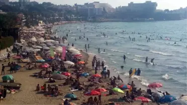 Kuşadası'nda Bayram Hareketliliği