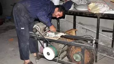 İcat Ettiği Makine ile Kendi Elektriğini Üretiyor