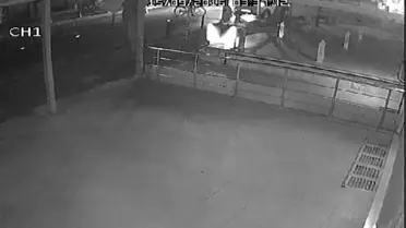 Ters Yönden Gelen Aracın Bisikletliyi Çarpma Anı Kamerada