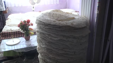 Kadınların 'İmece' Usulü Kış Hazırlığı Telaşı