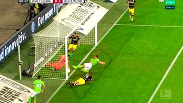 Mario Gomez'in Takımı Wolfsburg, Dortmund'a 5-1 Yenildi