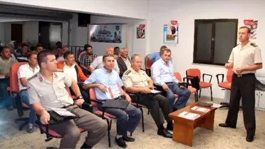 Jandarma'dan Servis Şoförlerine Eğitim