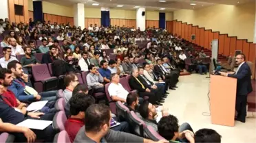 Rektör Gür İntörnlere seslendi: Gittiğiniz kurumlara damganızı vurun