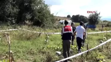 İnegöl Kabak Tarlasına Yuvarlanan Otomobilin Sürücüsü Ölmüş Bulundu