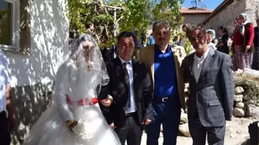 Akçadağ'da Siyasileri Buluşturan Düğün