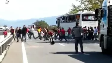 Güncelleme- Sakarya'da Taraftar Kavgası: 7 Yaralı