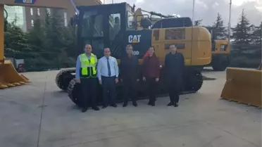 Başkan Köşker, Ekskavatör Tedarikçi Firmasını Ziyaret Etti