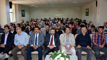 Bingöl'de 'Hz. İsa'nın Mesajı: Tuz ve Işık Olmak' Konferansı