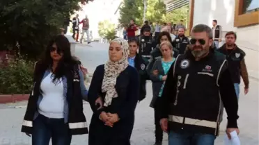 Elazığ'da Karakoçan Belediyesine Operasyon: Dbp'li Başkan ve 12 Kişi Gözaltına Alındı