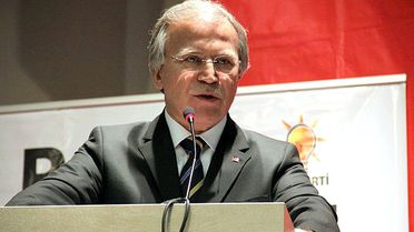 AK Partili Şahin: Biz de Cumhuriyetçiyiz, İyi ki Cumhuriyet Kurulmuş