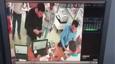 Tırnakçı Baltayı Taşa Vurdu