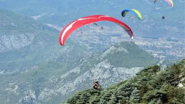 Babadağ'da Uçuş Sayısı 82 Bine Ulaştı