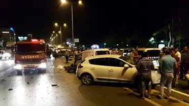Antalya'da 5 Aracın Karıştığı Trafik Kazası: 3 Yaralı