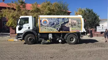 Çıldır Belediyesine Yol Süpürme ve Temizlik Aracı Hibe Edildi