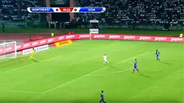 Goa Kalecisi, Resmen Rakibe Gol Hediye Etti