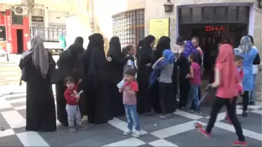 Şanlıurfa'da Suriyeli Yetim ve Öksüz Çocuklara Para Yardımı
