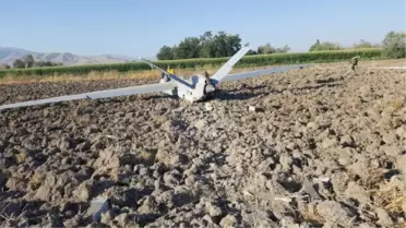 Elazığ'da Motoru Arızalanan Anka Mecburi İniş Yaptı (2) - Yeniden