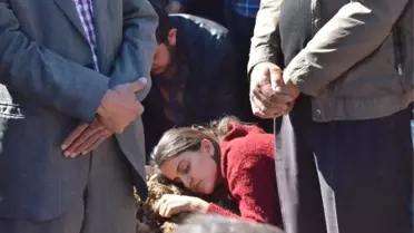 Yüksekova'da Hayatını Kaybedenler Toprağa Verildi