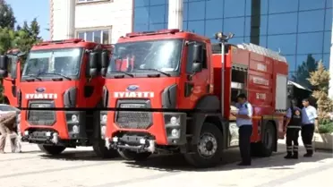 Silopi Belediyesine 2 İtfaiye Aracı