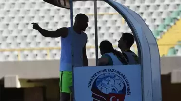 Tsyd'den Karşıyaka Kalecisi Behram'a Kınama