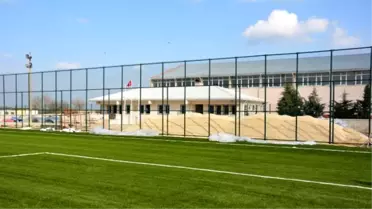 Yenilenen İpsala Şehir Stadı Açıldı