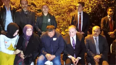 Bakan Özlü'den Şehit Ailesine Taziye Ziyareti