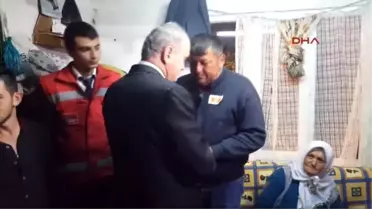 Düzce - Bakan Özlü'den Şehit Ailesine Taziye Ziyareti