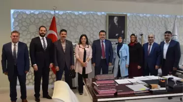 Hak-İş'ten Başkan Genç'e Ziyaret