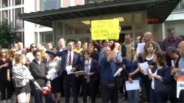 Proje Okul Yönetmeliği Alkışlarla Protesto Edildi