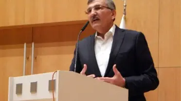 Başkan Murat Aydın: 'Merkezefendi Şehir Kütüphanesi'nde Turgut Cansever Hocamızın İzi Var'
