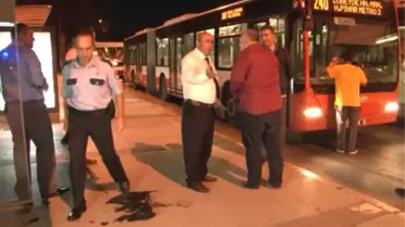 Otobüsteki Yolcuları Tinerle Yakmaya Çalıştı