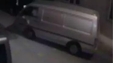 Saniyelik Araba Hırsızlığı Kamerada
