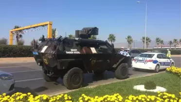 Başbakan Yıldırım: O Akıl Arka Planda Aynı Hacivat Karagöz Gibi Bunları Yönetiyor