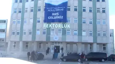 Kurtulmuş, Bandırma Onyedi Eylül Üniversitesinin Akademik Yıl Açılışına Katıldı