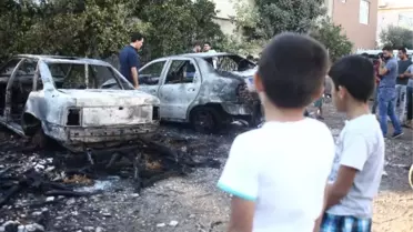 Ateşle Oynayan Çocuklar 4 Aracı Yaktı