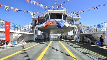 İzmir'in Yeni Yolcu Gemileri Sefer Aldı
