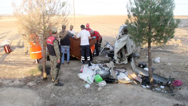 Lastiği Patlayan Otomobil Şarampole Devrildi: 1 Ölü, 3 Yaralı