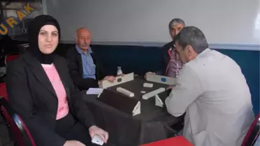 Kadın Muhtar, Belediye Başkanı Gibi Çalışıyor