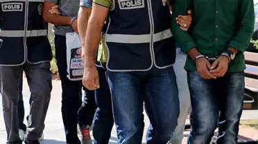 3'üncü Ana Jet Üs Komutanlığı'na 3'üncü Dalga Fetö Operasyonu: 40 Gözaltı