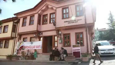 Başkan Kurt, Emirdağlılar Kültür Evi'nin Açılışına Katıldı