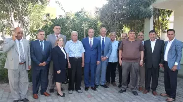 Muhtarlar 37 Yıllık Meslektaşlarını Ziyaret Etti