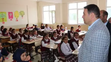 Vali Musa Işın: İmam Hatip'ler En Önemli Müesseselerimizdir
