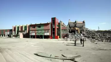 56 Yıllık Diyarbakır Atatürk Stadı Yıkılıyor