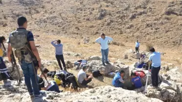 Hazine Ararken Mağarada Mahsur Kalan 3 Kişiyi Afad ve İtfaiye Kurtardı