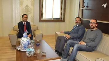 Vali Aktaş, Baro Başkanı Öncül'ü Ziyaret Etti