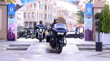 Harley Davidson'dan Meme Kanserine Destek Yolculuğu